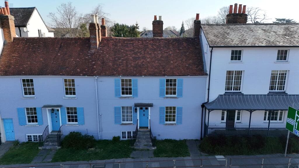 View property at Walton Terrace, Walton Street, Aylesbury, Buckinghamshire