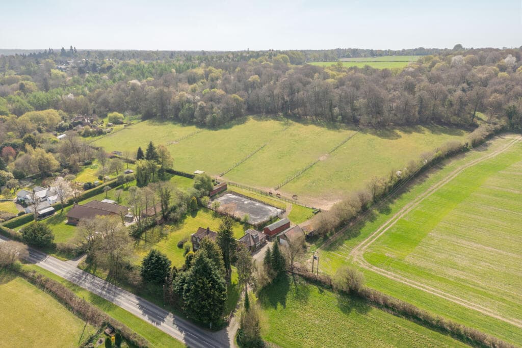 Rignall Road, Great Missenden, Buckinghamshire, HP16 - Image 3