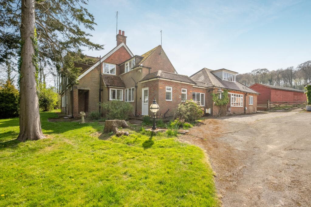 Rignall Road, Great Missenden, Buckinghamshire, HP16 - Image 7