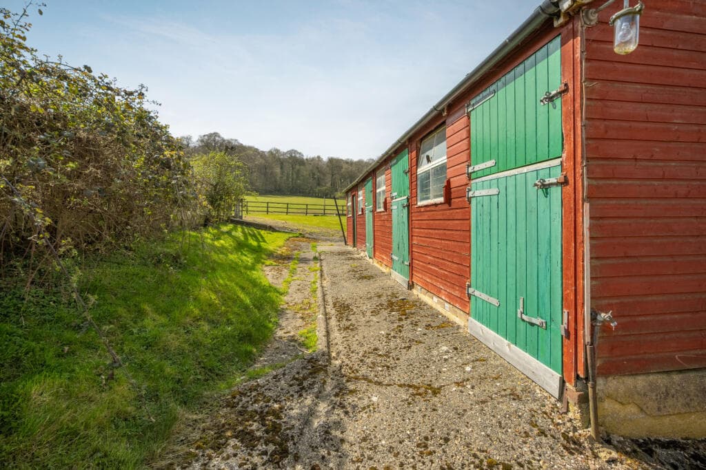 Rignall Road, Great Missenden, Buckinghamshire, HP16 - Image 8