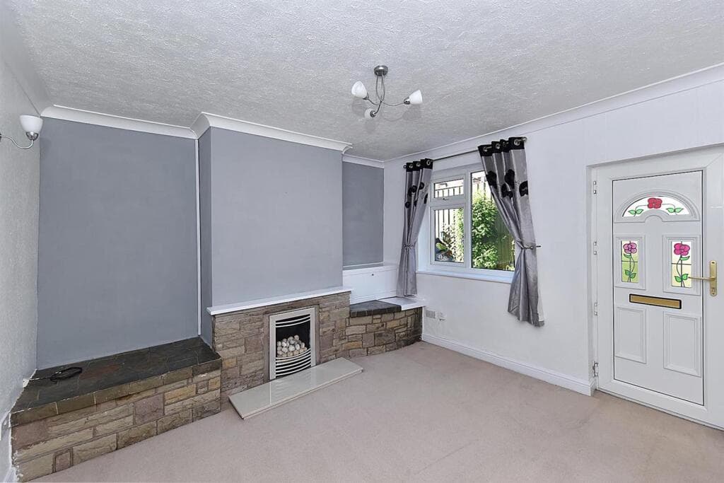 Foden Street, Macclesfield, Cheshire - Image 5