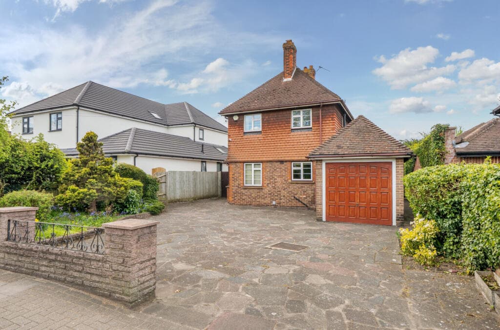 Crofton Lane, Orpington, BR5 - Image 1
