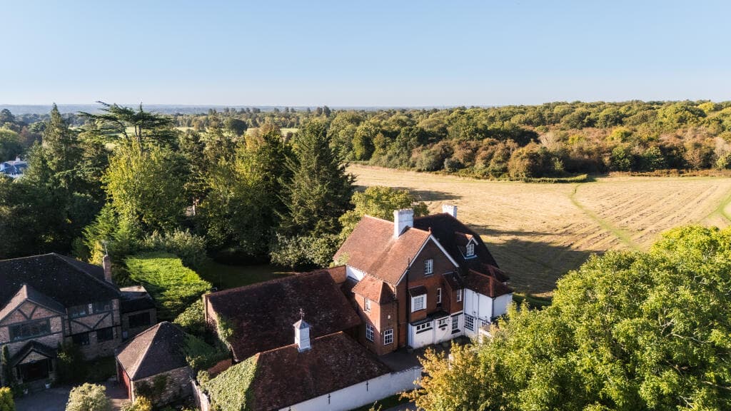 Moorlands Drive, Pinkneys Green, SL6 - Image 2