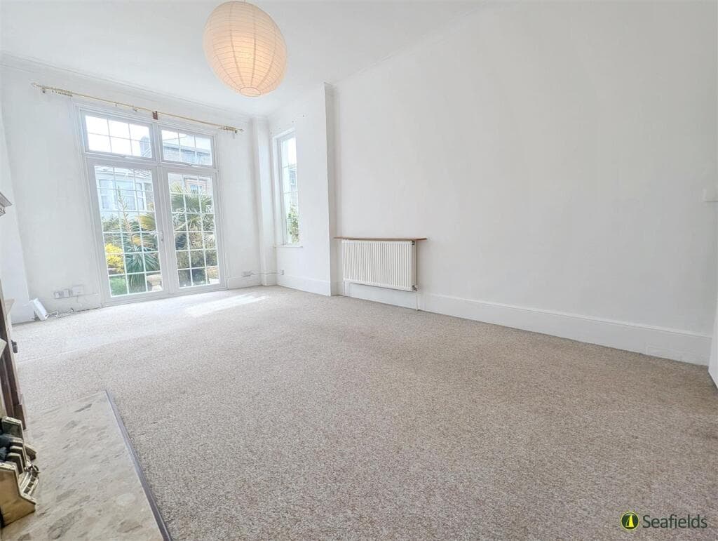 Belvedere Street, Ryde, PO33 2JW - Image 5