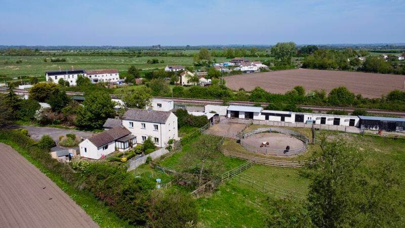 Equestrian Property / Small Holding / Land - Stoke St Gregory Somerset - Image 4