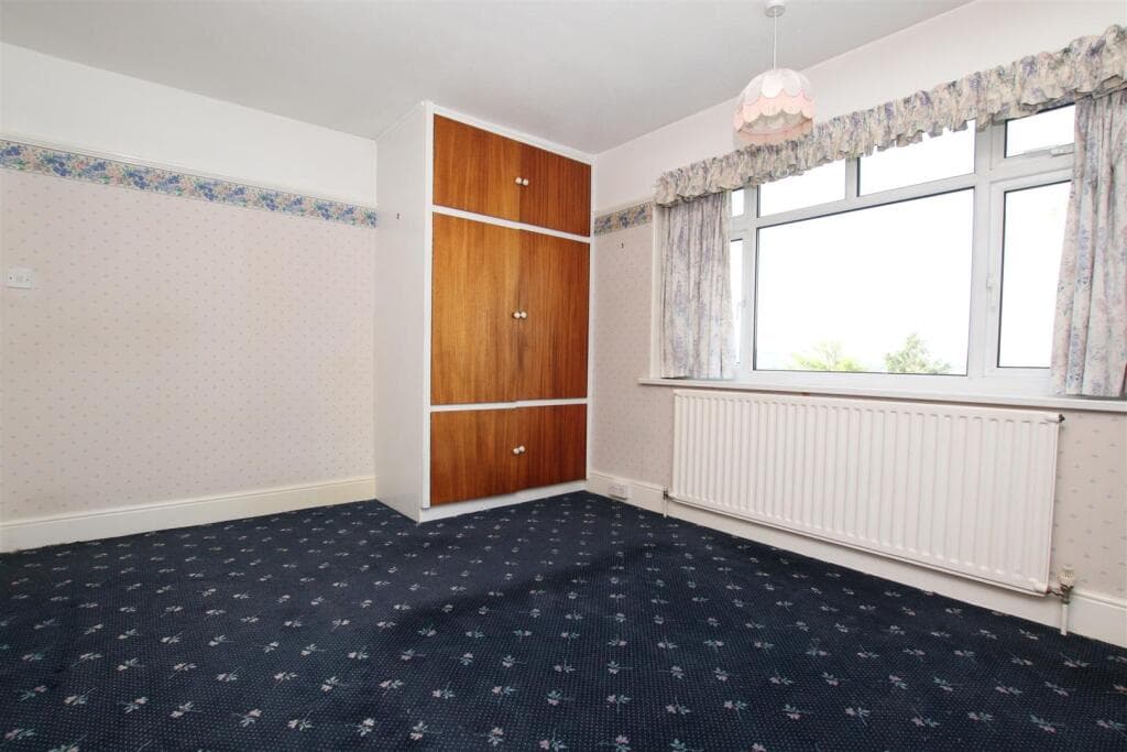 Countess Wear Road, Exeter - Image 10