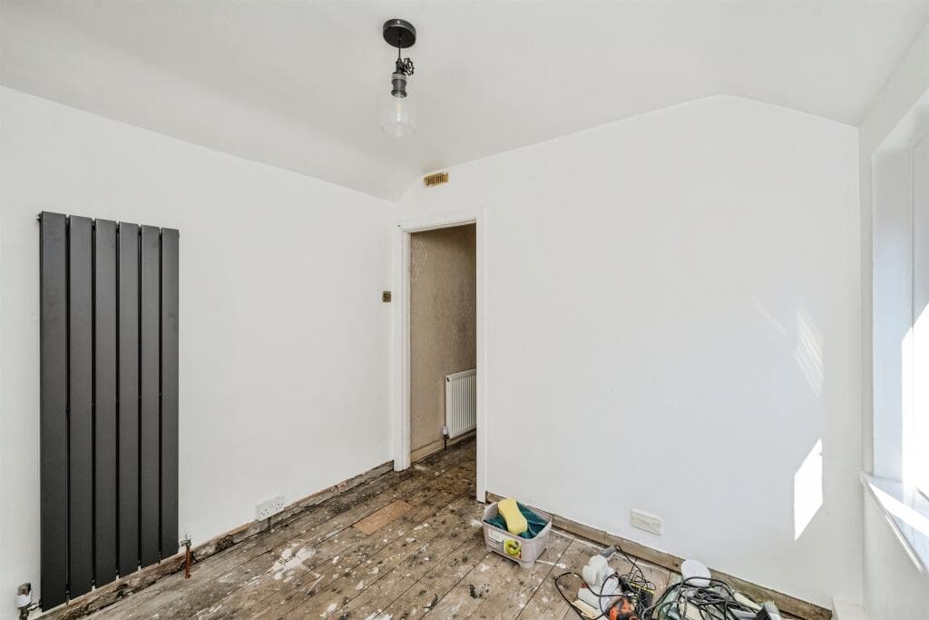 Foxhole Road, St. Thomas, SWANSEA - Image 6