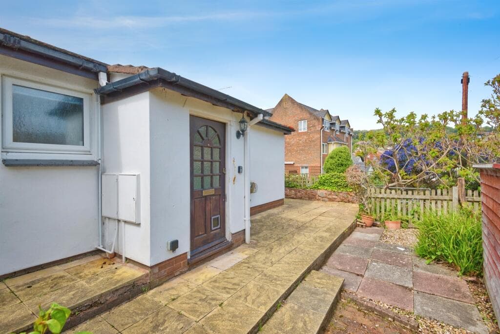 Millbridge Gardens, Minehead - Image 10