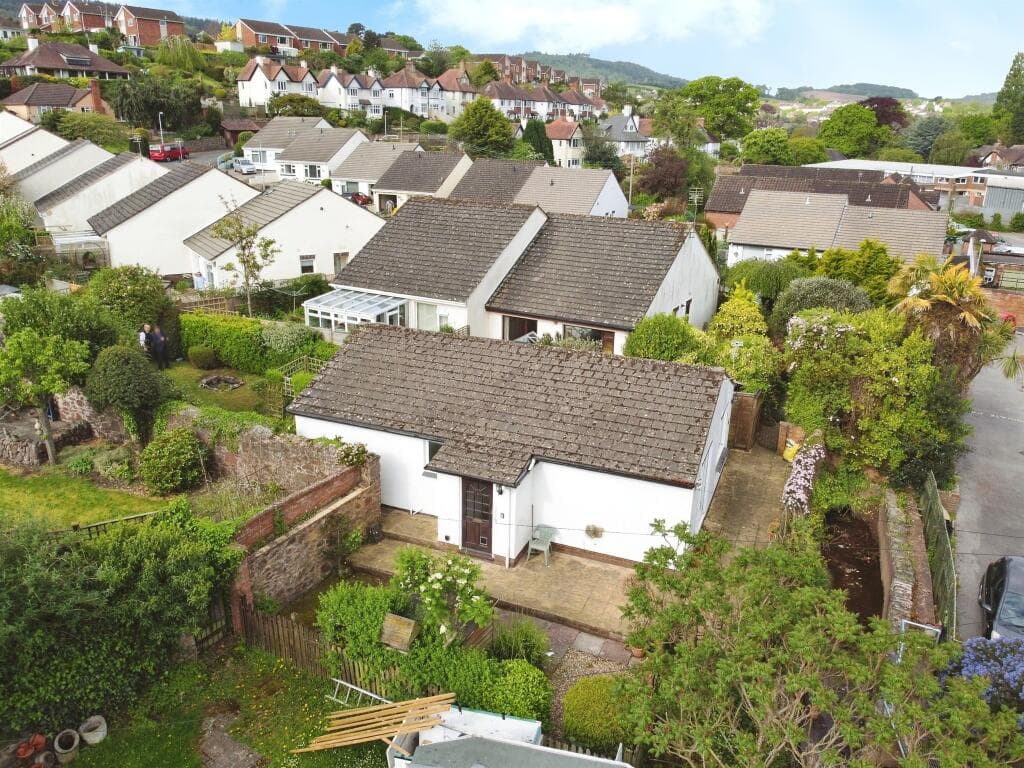 Millbridge Gardens, Minehead - Image 2