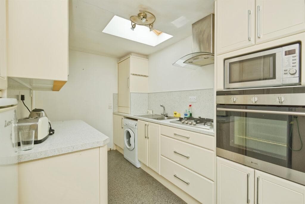 Millbridge Gardens, Minehead - Image 6