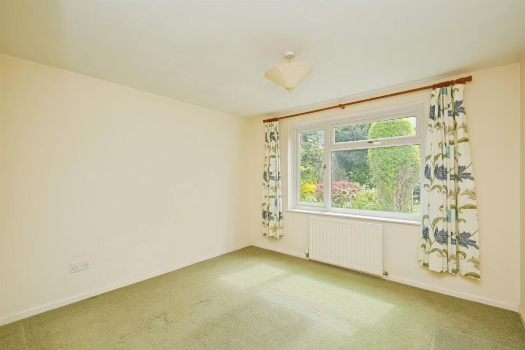 Millbridge Gardens, Minehead - Image 7