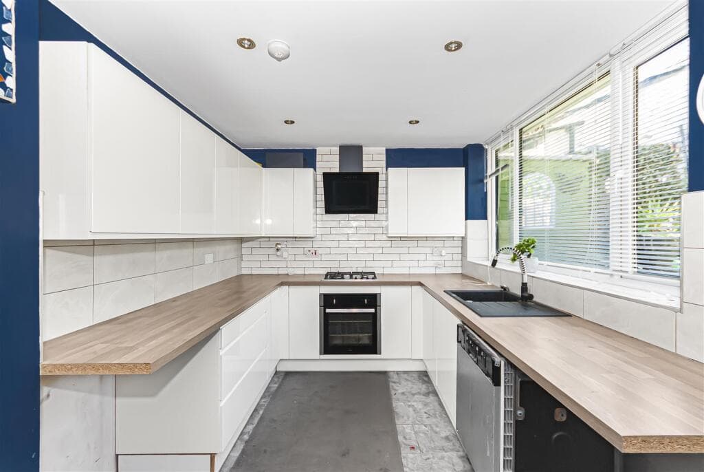 Major Street, Ramsbottom, Bury - Image 7