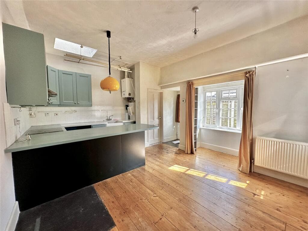 Westfield Road, Lymington, Hampshire, SO41 - Image 5