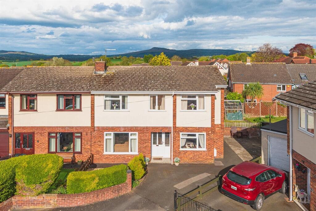 View property at Hayton View, Ludlow