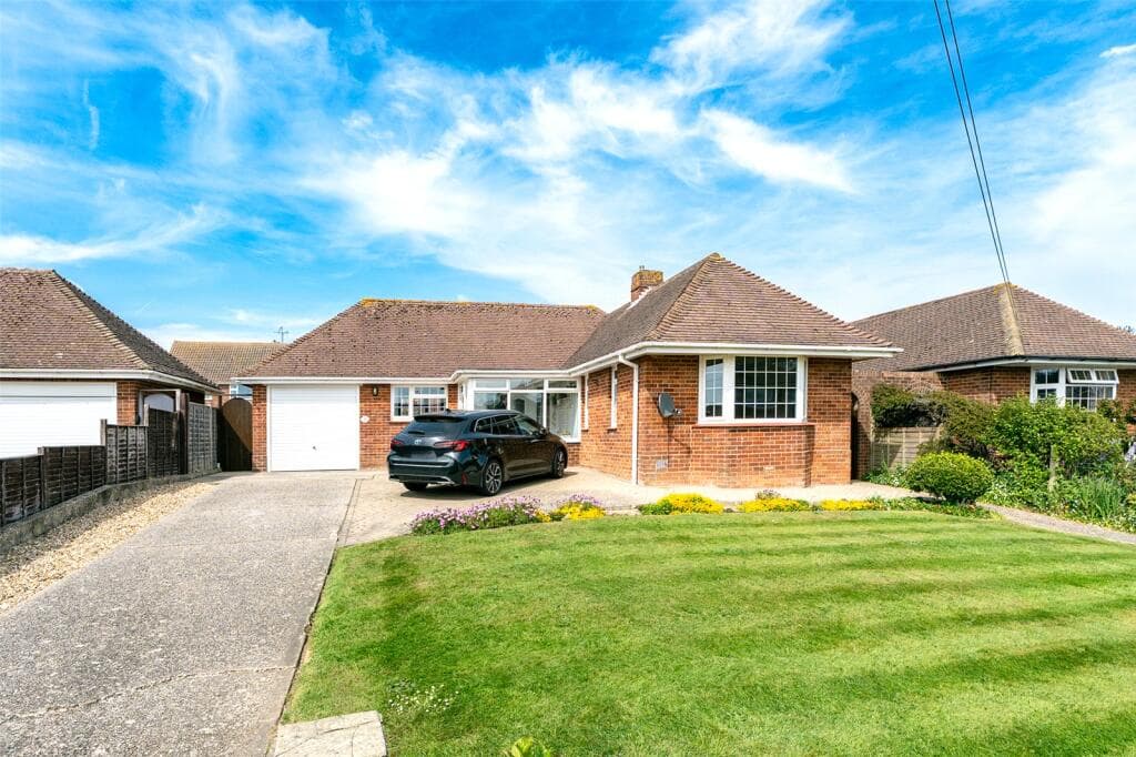 Holmes Lane, Rustington, Littlehampton, West Sussex, BN16 - Image 1