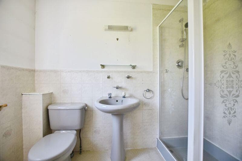 Church Road, Laverstock                             ***VIDEO TOUR*** - Image 9