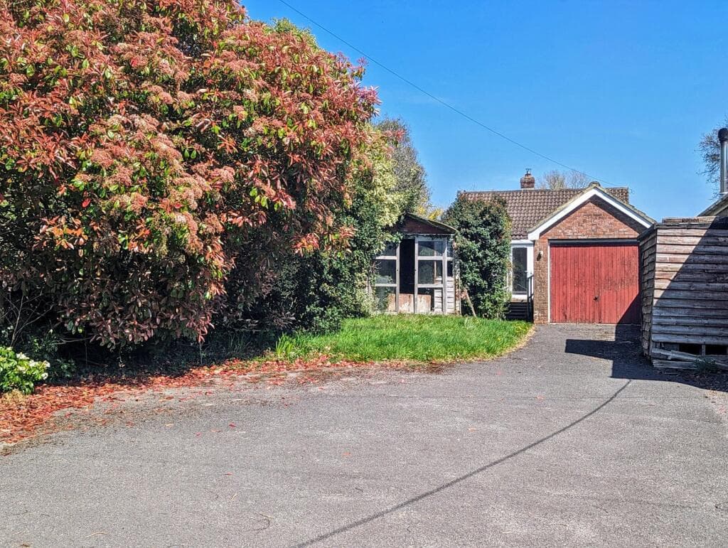View property at Station Road, Sway, Lymington, Hampshire, SO41