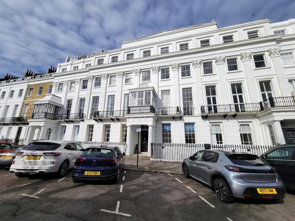 View property at Sussex Square, Kemptown, Brighton