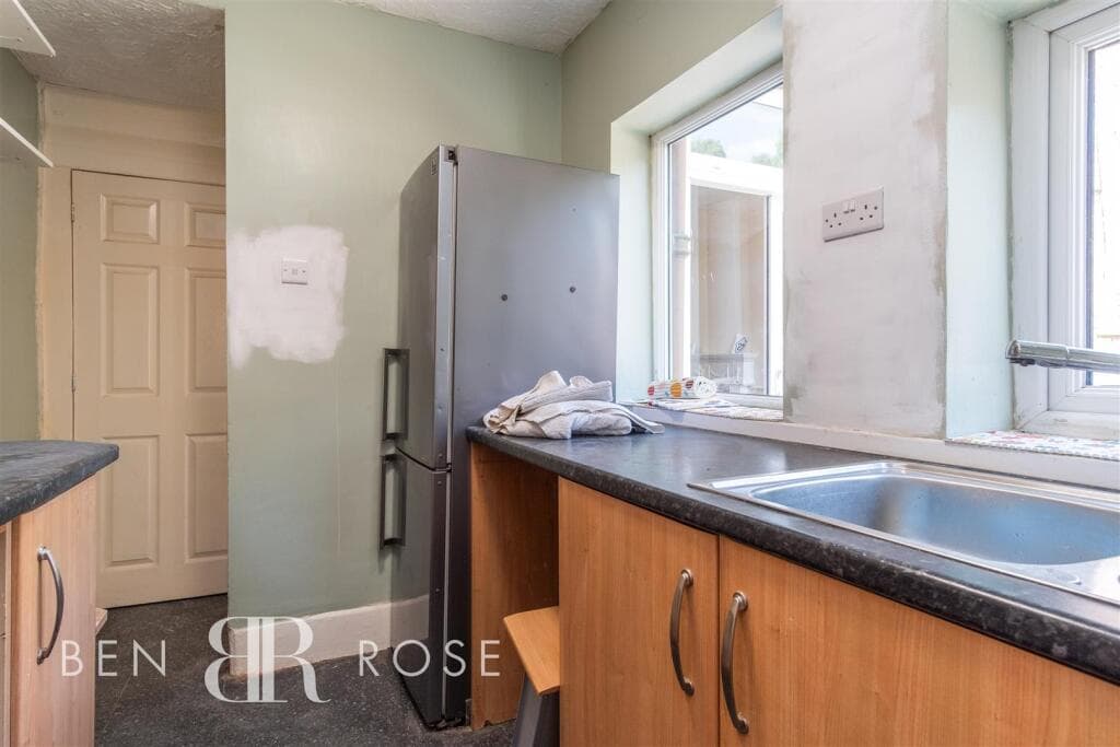 Fairfield Drive, Ashton-On-Ribble, Preston - Image 9
