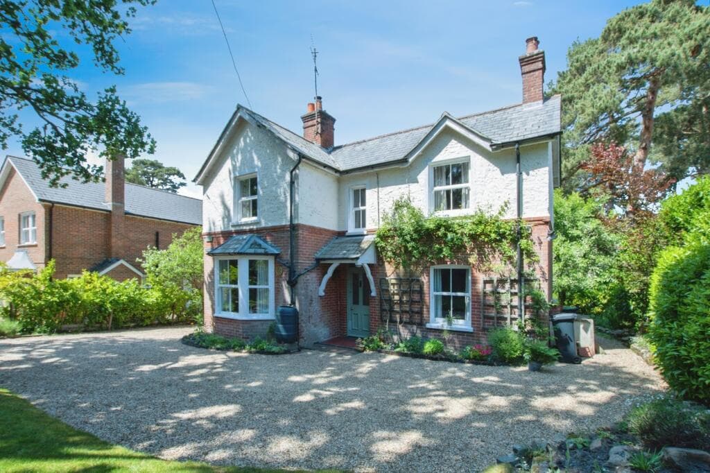 Ringwood Road, St. Ives, Ringwood, Dorset, BH24 - Image 1