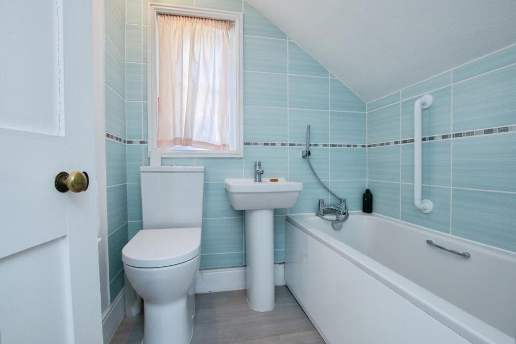 Ringwood Road, St. Ives, Ringwood, Dorset, BH24 - Image 11