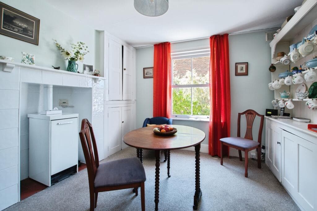 Ringwood Road, St. Ives, Ringwood, Dorset, BH24 - Image 4