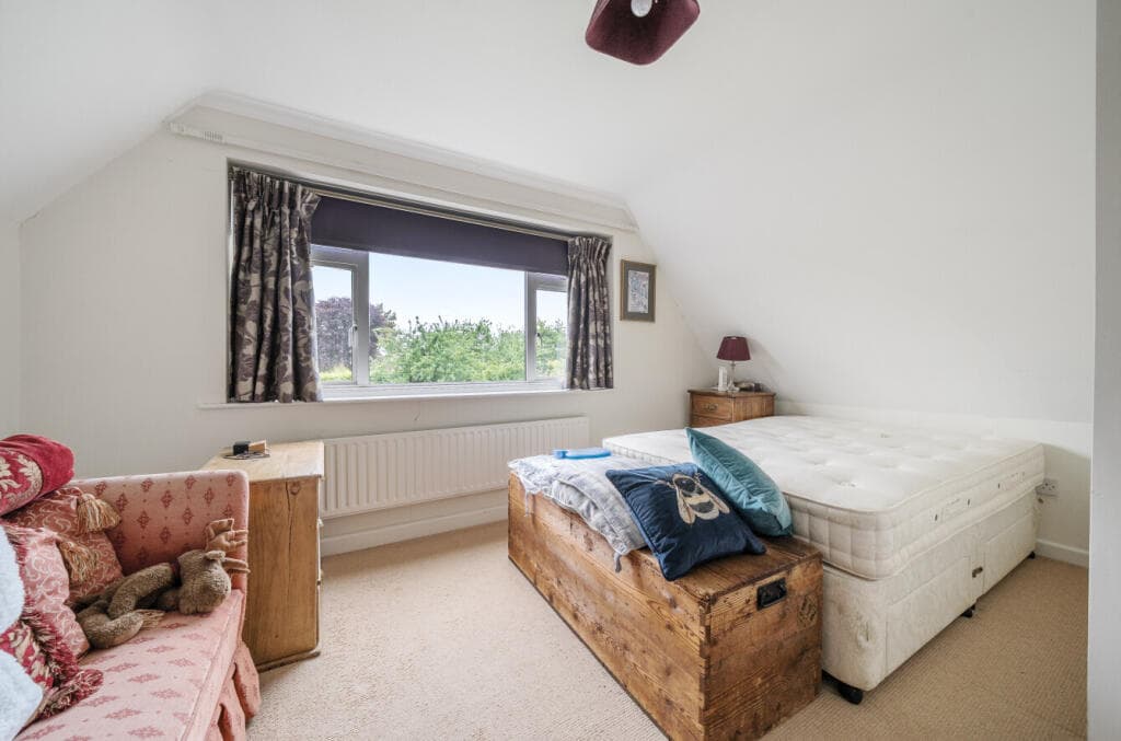 South Lane, Nomansland, Salisbury, Wiltshire, SP5 - Image 5