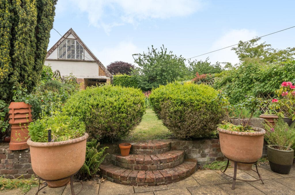 South Lane, Nomansland, Salisbury, Wiltshire, SP5 - Image 7