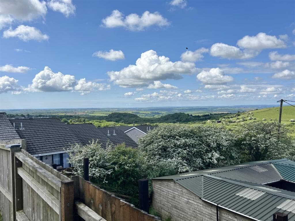 Fortescue Close, Foxhole, St. Austell - Image 2