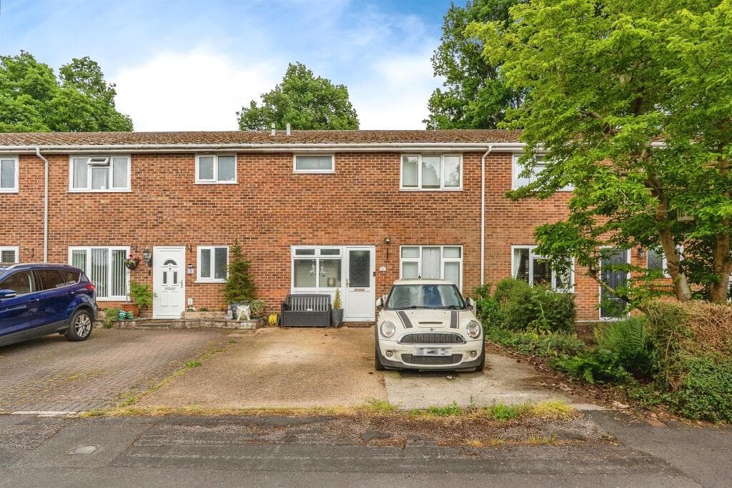 View property at Haydock Close, Totton, Southampton
