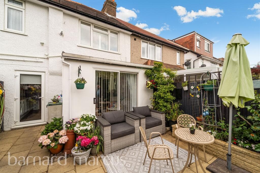 Romany Gardens, Sutton - Image 7
