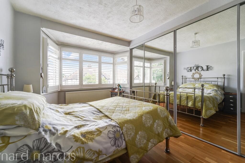 Romany Gardens, Sutton - Image 9