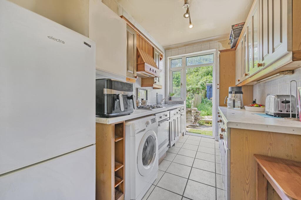 Millmark Grove,  London, SE14 - Image 4