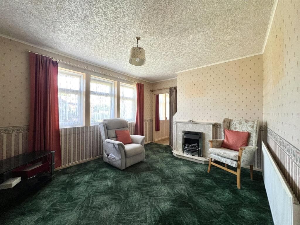 North Croft, Williton, Taunton, Somerset, TA4 - Image 2