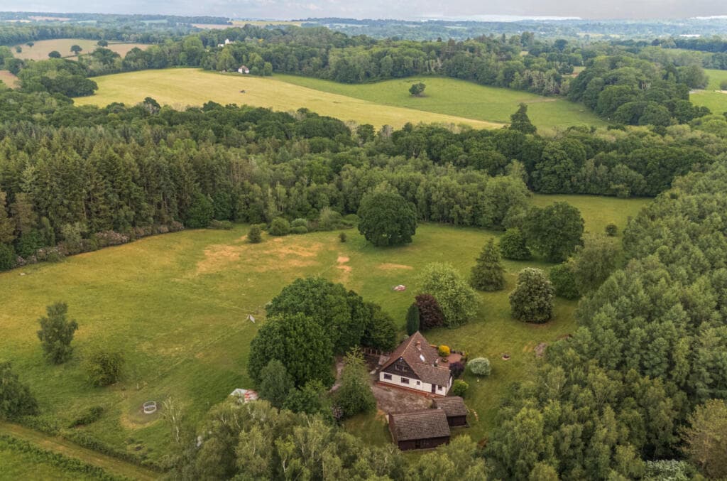 View property at Landford Wood, Salisbury, Wiltshire, SP5