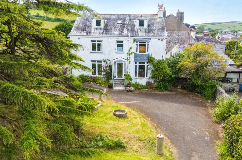 Higher Anderton Road, Millbrook, Torpoint, Cornwall, PL10 - Image 1