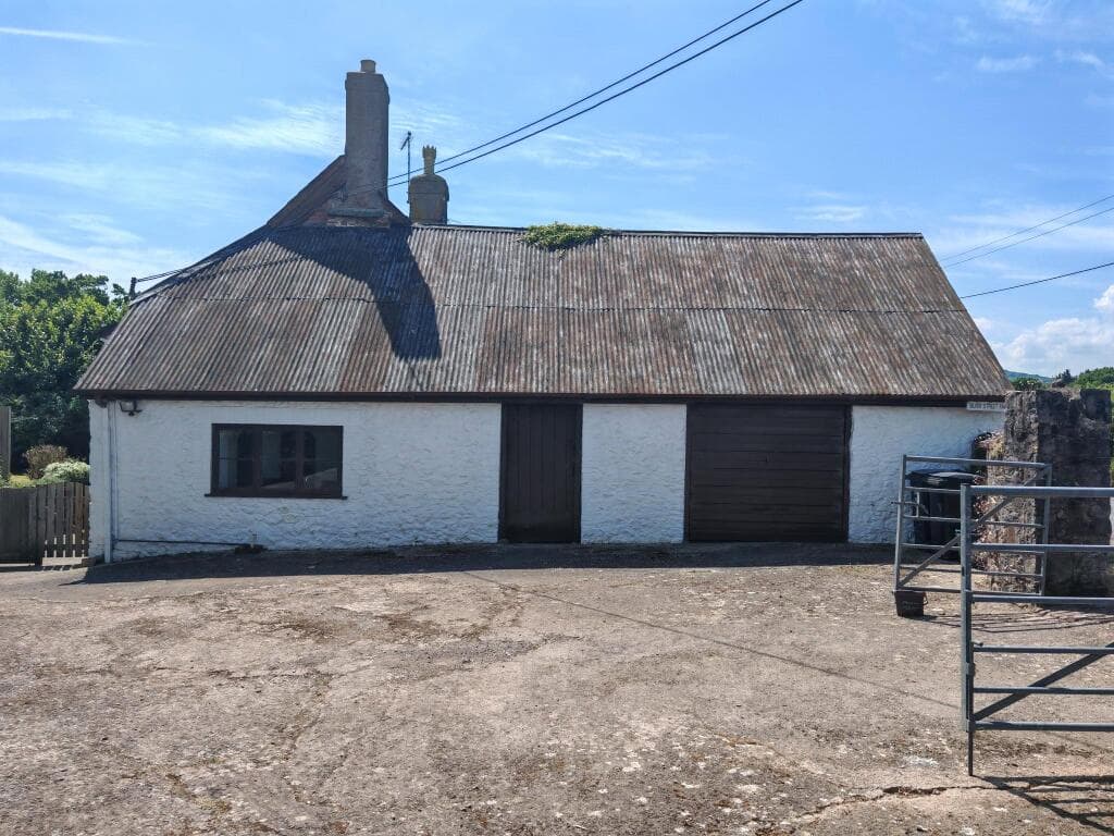 West Buckland, Wellington, Somerset, TA21 - Image 6