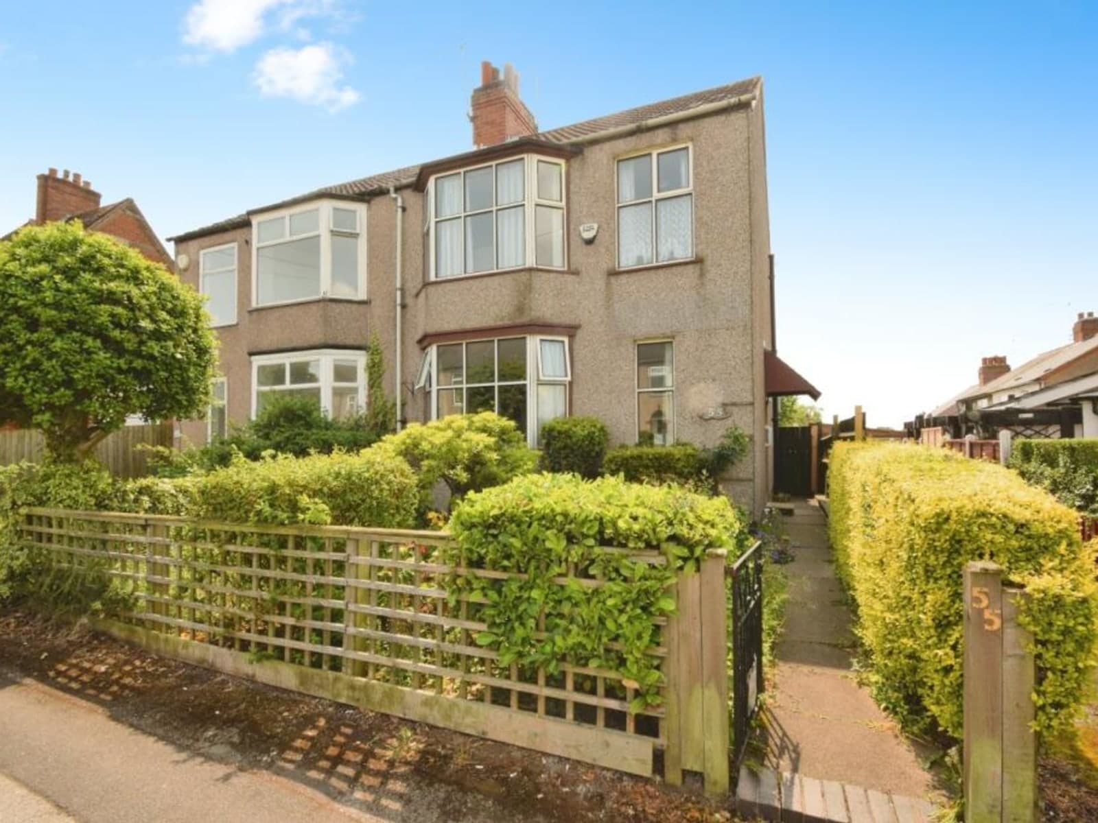 View property at Cheveral Avenue, Radford, Coventry, CV6