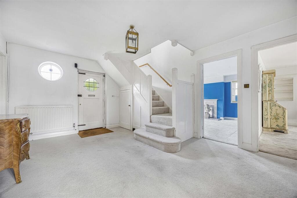 Woodcote Road, Caversham, Reading - Image 2