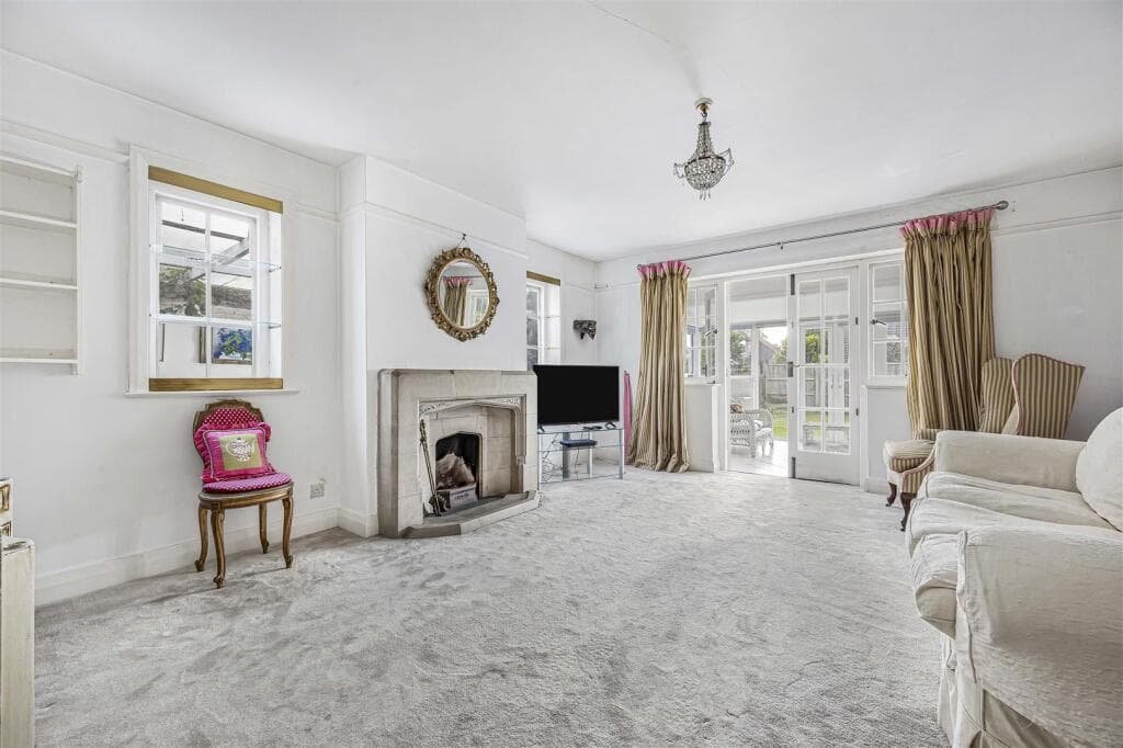 Woodcote Road, Caversham, Reading - Image 5