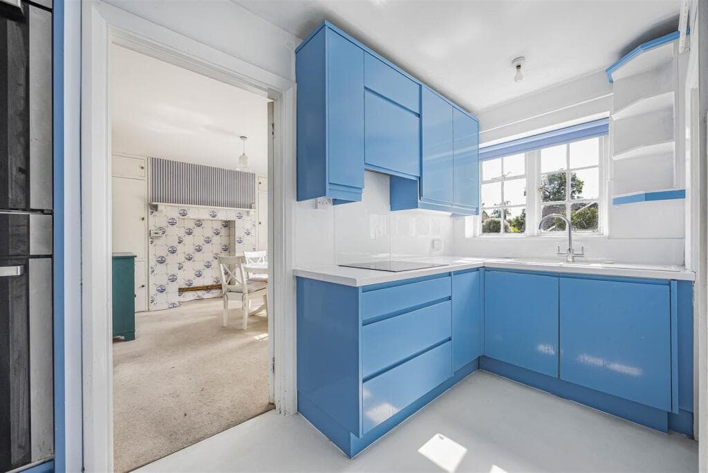 Woodcote Road, Caversham, Reading - Image 6