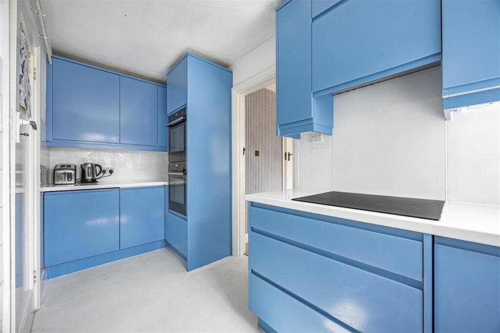 Woodcote Road, Caversham, Reading - Image 7