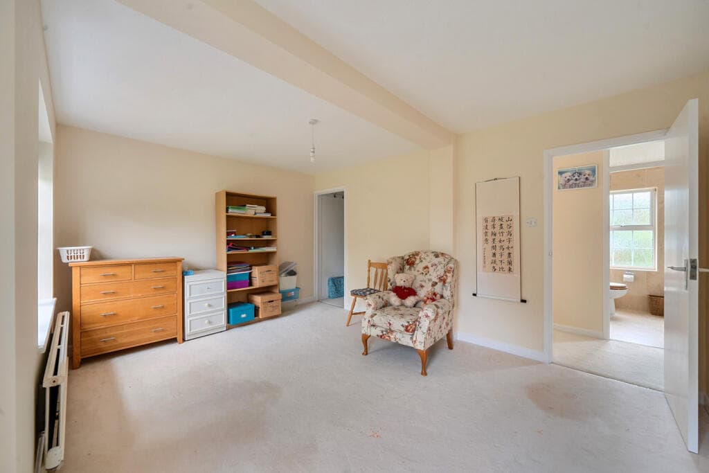 Bentinck Close, Gerrards Cross, Buckinghamshire - Image 8
