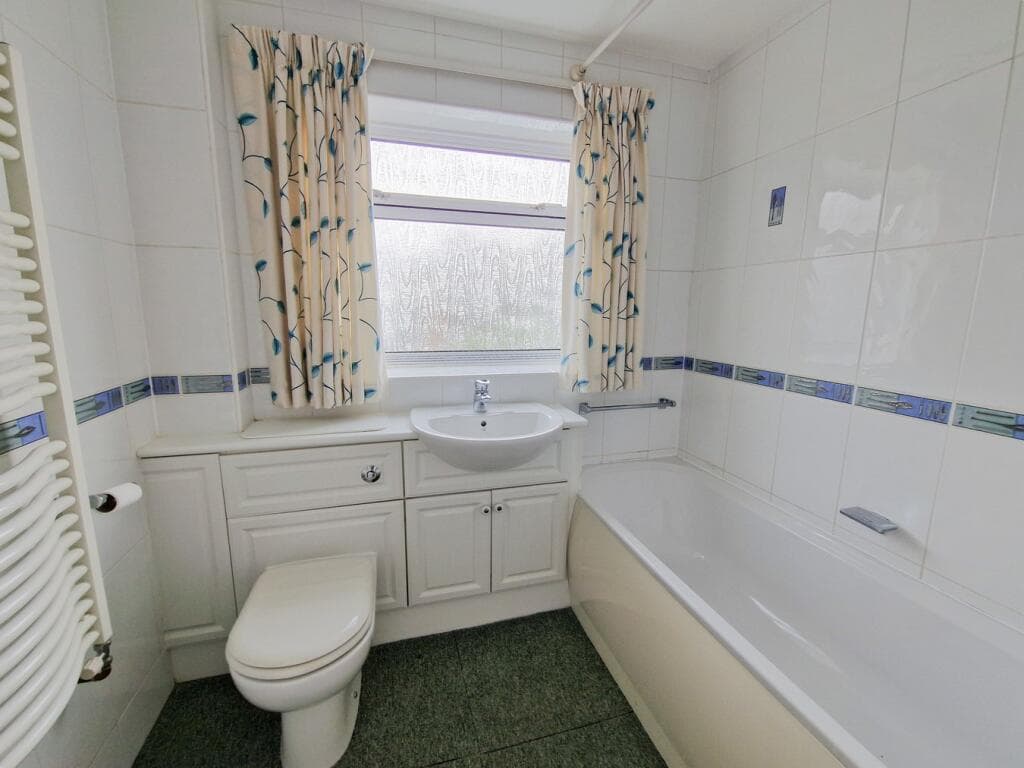 Birch Close, Broom, Biggleswade, SG18 - Image 10