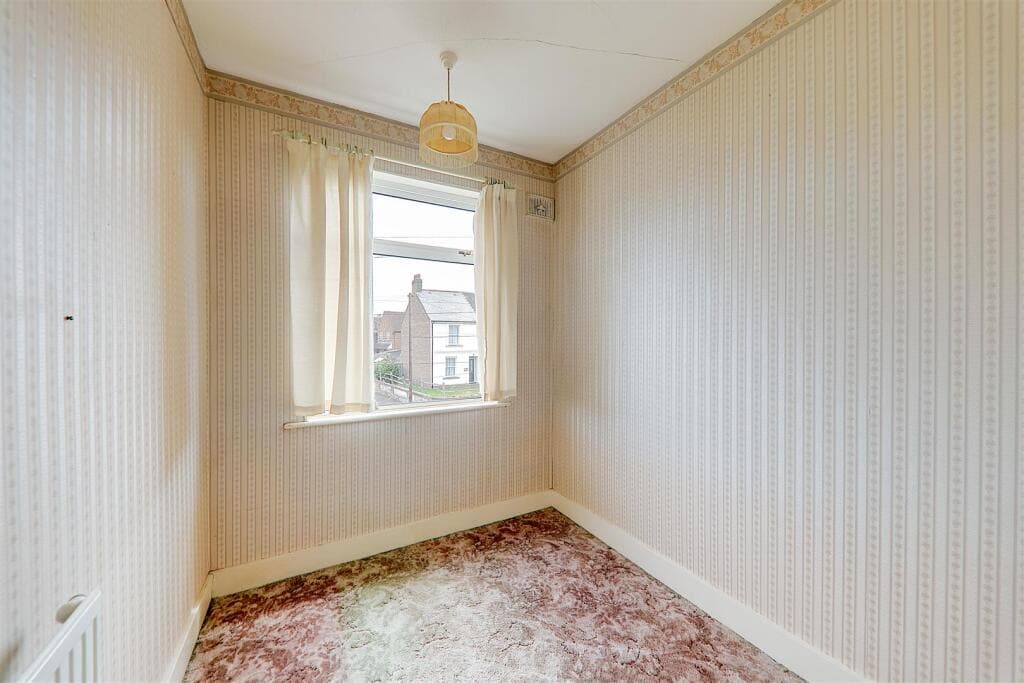 Durrington Lane, Worthing - Image 9