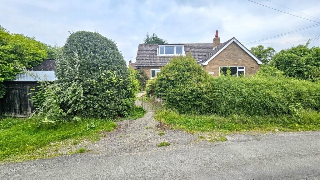 View property at Beecroft, Wall-under-Heywood SY6 7DU