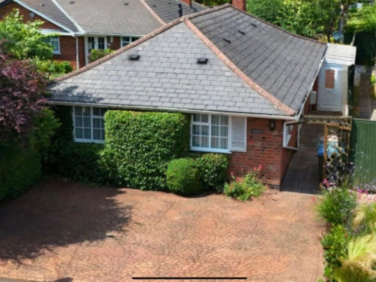 View property at Warwick Avenue, Earlsdon, Coventry, CV5 6DG