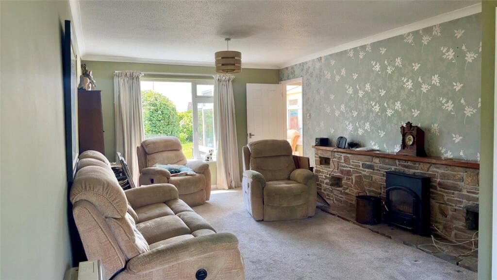 24 Richmond Road, Pelynt, Nr Looe, Cornwall, PL13 - Image 2