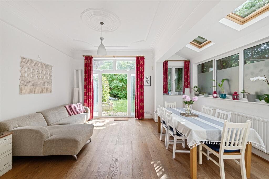 Englewood Road, Clapham South, SW12 - Image 3
