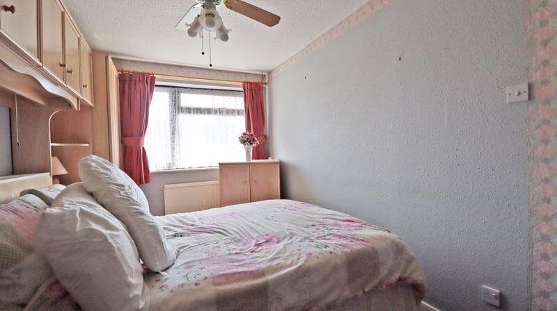 Luttrell Close - Priorswood - Image 8